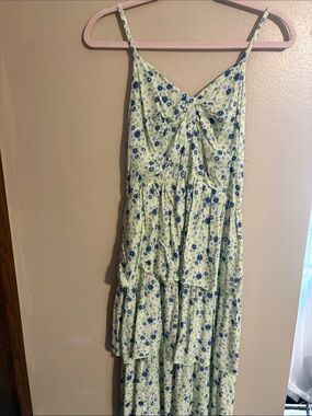 Floral Tiered Midi Dress in Light Green and Blue